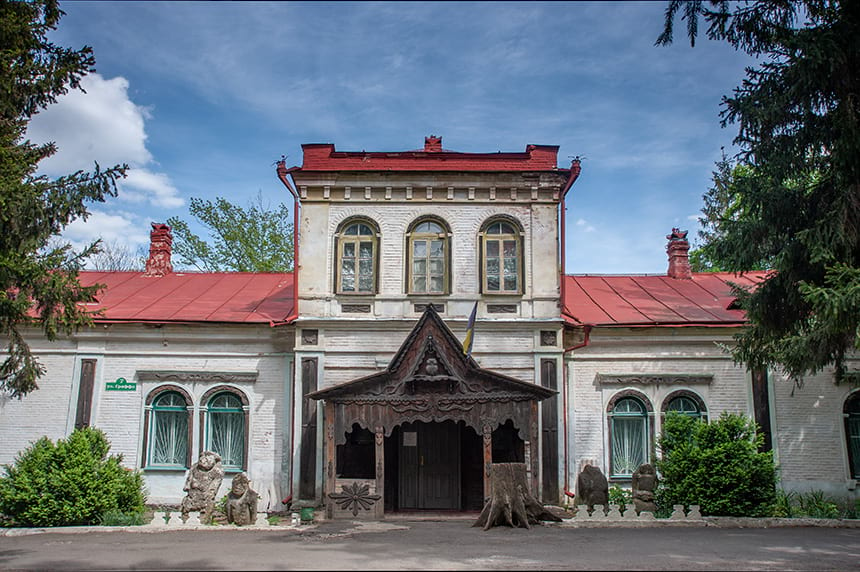 Великоанадольський музей лісу в Донецькiй областi