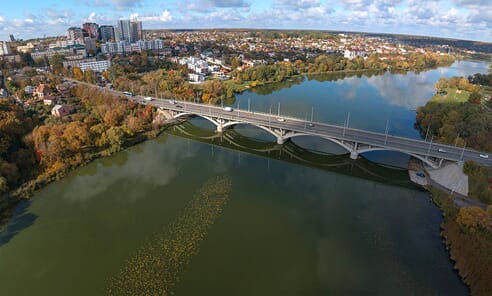 Віртуальний тур Між трьома мостами